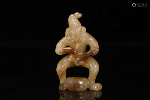 AN HETIAN JADE CARATER SHAPED ORNAMENT