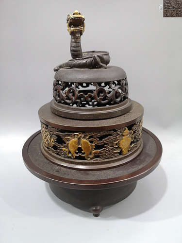 A GILT RED BRONZE& GOLD CENSER WITH DRAGON SHAPED LID