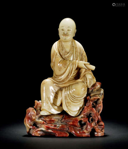 清 壽山石雕持經羅漢
