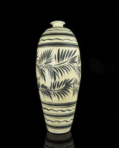 A Chinese Cizhou Porcelain Vase