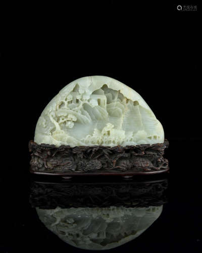 A Chinese Carved Jade Decoration