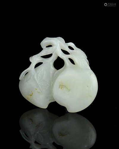 A Chinese Carved Jade Pendant