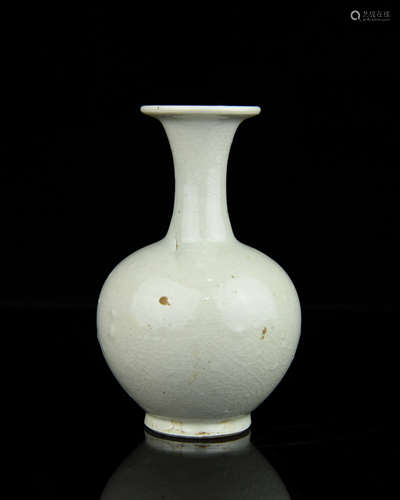 A Chinese Ding-Type White Glazed Porcelain Vase