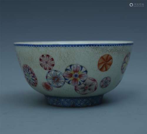 A Chinese Porcelain Cup Painited with Floral Motif