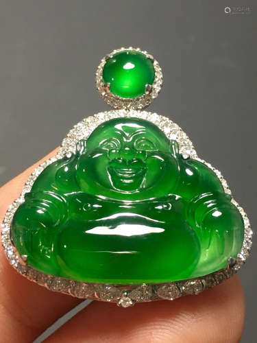 A GREEN JADEITE BUDDHA SAPED PENDANT, TYPE A