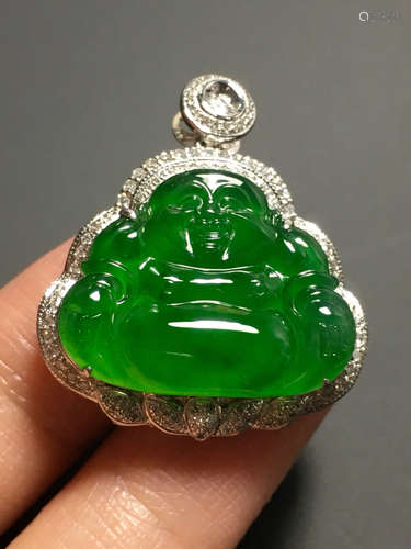 A GREEN JADEITE BUDDHA SAPED PENDANT, TYPE A