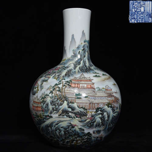 A QIANLONG MARK FAMILLE ROSE VASE WITH LANDSCAPE PAINTED