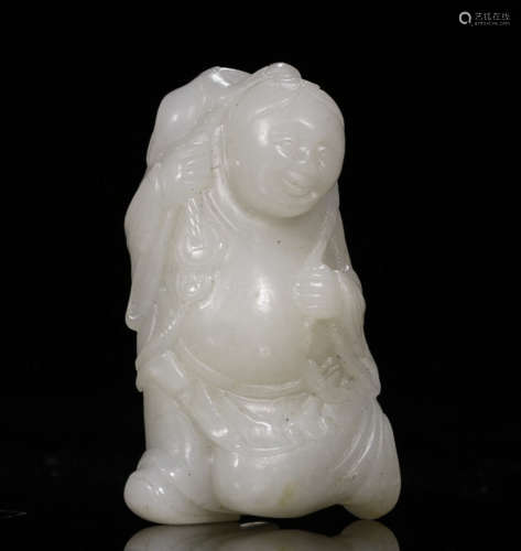 A HETIAN JADE ORNAMENT OF LUOHAN SHAPED
