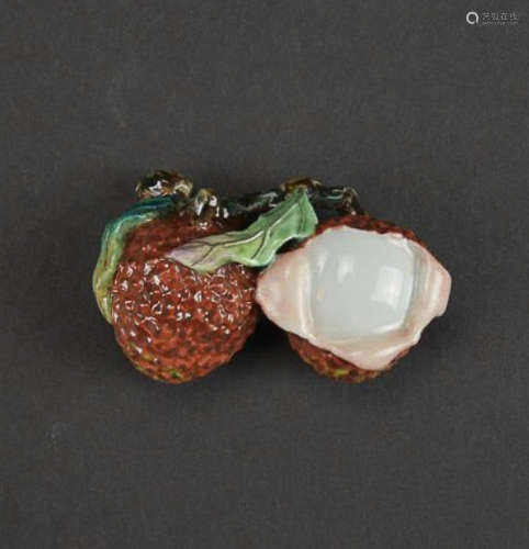 A FAMILLE ROSE LITCHI ORNAMENT