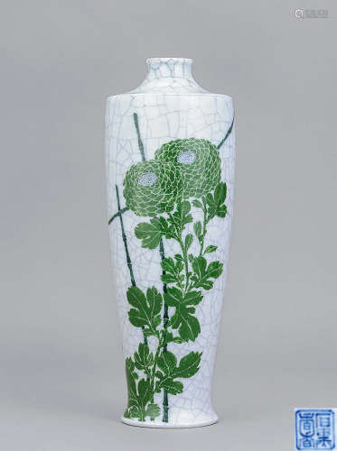 60年代 釉中彩花卉直筒瓶