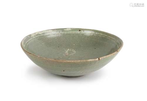 A KOREAN CELADON FLOWER PATTERN DISH