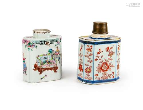 A PAIR OF CHINESE PORCELAIN TEA CADDY