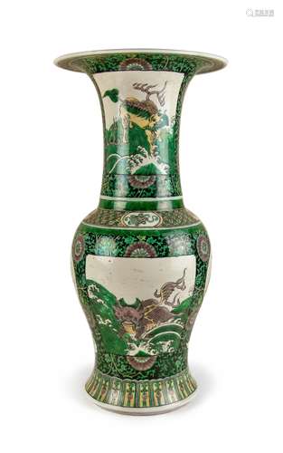 A FAMILLE VERTE PHOENIX TAIL VASE