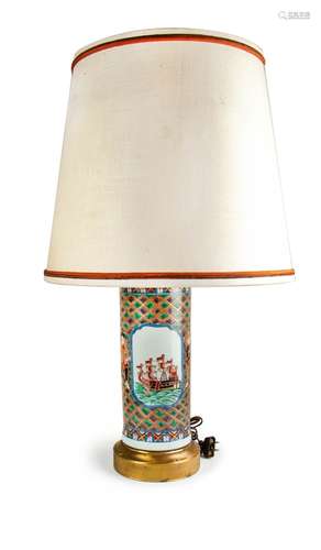 CHINESE EXPORT GILT PATTERN PORCELAIN LAMP