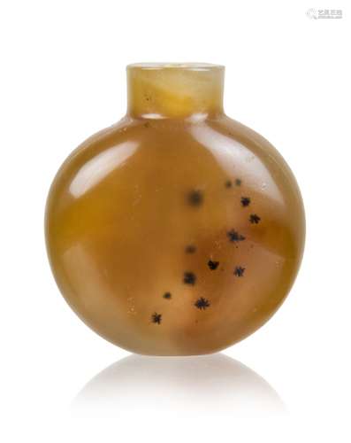 AGATE CARVED SNUFF BOTTLE ,QING DYNASTY