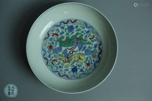 A DOUCAI PORCELAIN PLATE WITH KIRIN PATTERNS AND CHENGHUA MARKING