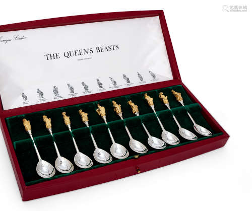 1972年 英国925银镀金女王银婚纪念兽勺 （一盘）