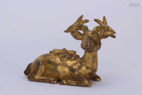 A Chinese Gilt Bronze Deer-Shape Paper Weight
