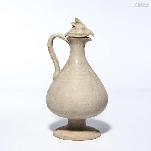 A Chinese Xiangzhou Porcelain Water Pot