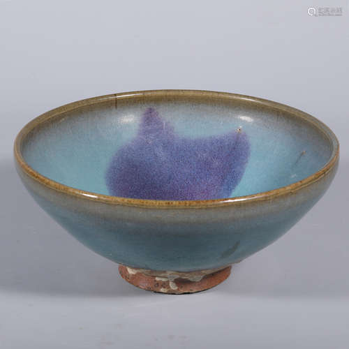 A Chinese Jun-Type Porcelain Bowl