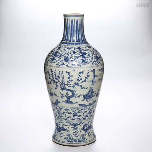 A Chinese Blue and White Porcelain Vase