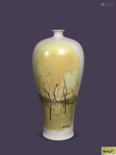 范勃（b.1966）  2012年 釉上彩瓷瓶