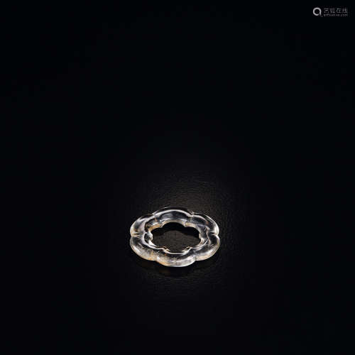 明 海棠形水晶环