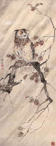 胡藻斌（1897～1942）  猫头鹰  立轴 设色纸本