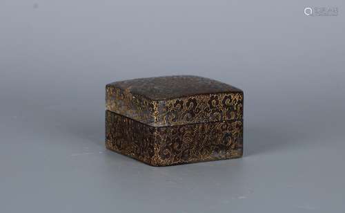 A CHINESE SOAPSTONE SEAL PASTE BOX, QIANLONG PERIOD,