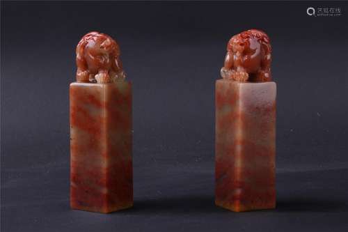 A PAIR OF CHINESE SOAPSTONE SEALS, QING DYANSTY