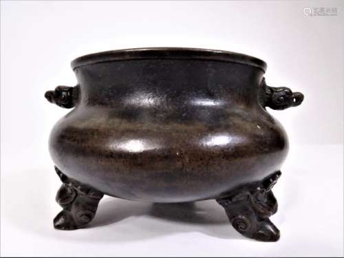 Bronze 3 Legged Small Bowl with Handles