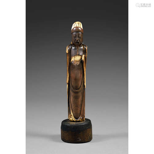 ~ STATUETTE DE DIGNITAIRE