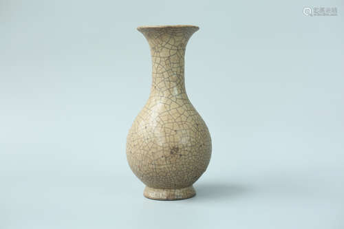 A GE YAO VASE