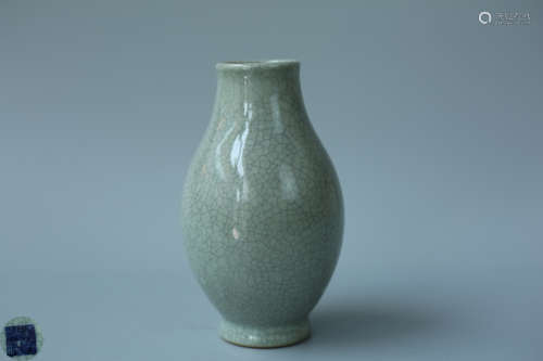 A GE YAO VASE