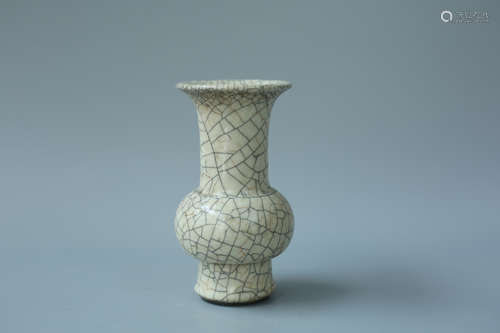 A GE YAO VASE