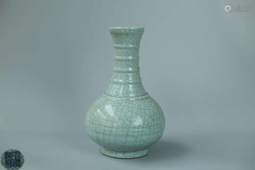 A GE YAO VASE