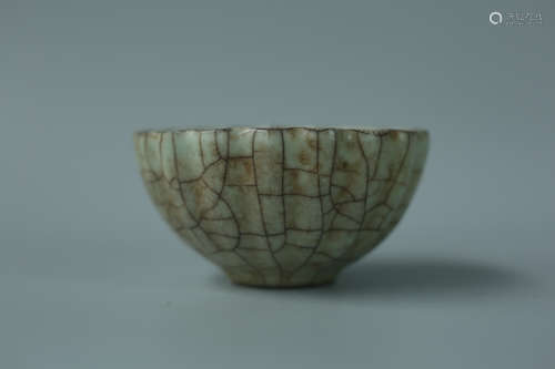 A GE YAO BOWL