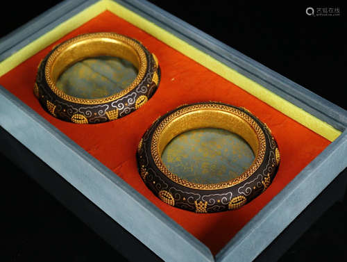 PAIR CHENXIANG WOOD BANGLE EMBEDED GILT SILVER