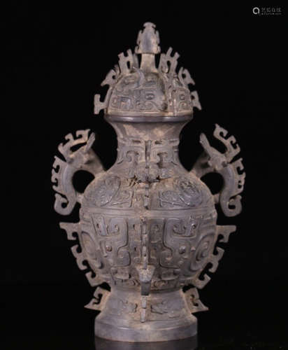 A BRONZE RITUAL WINE VESSEL, FANGLEI