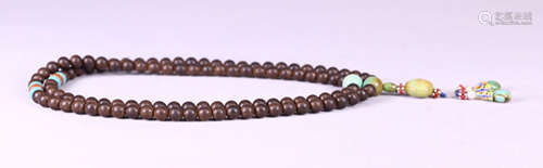 A CHENXIANG WOOD BEADS STRING NECKLACE