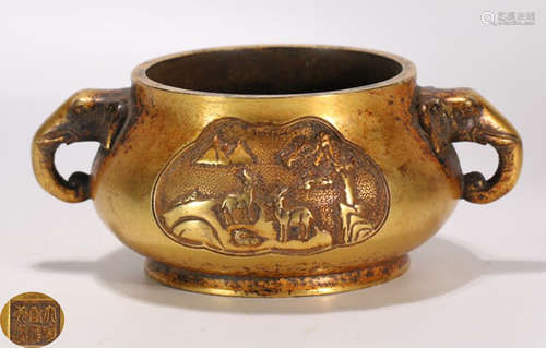 A GILT BRONZE STORY PATTERN DOUBLE EAR CENSER