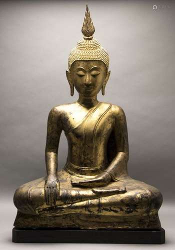 Importante statuette de Bouddha en bronze laqué et…