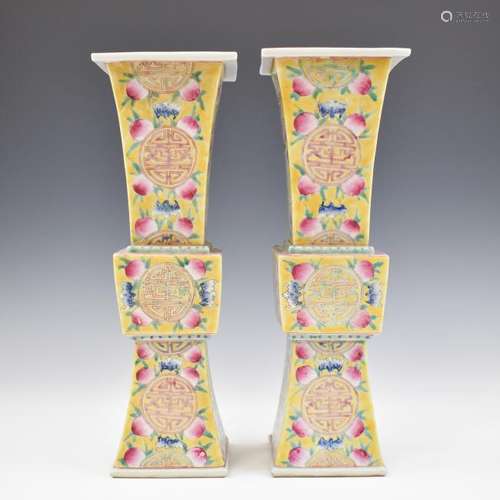 PAIR OF SHOU MEDALION SQUARE GU VASE