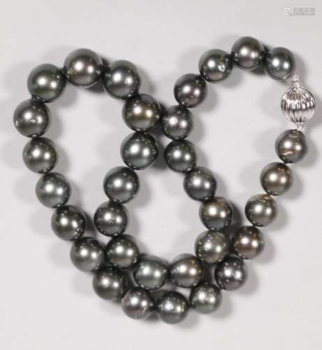 AIGL Appraised; 33 Tahitian Gray Pearl Necklace