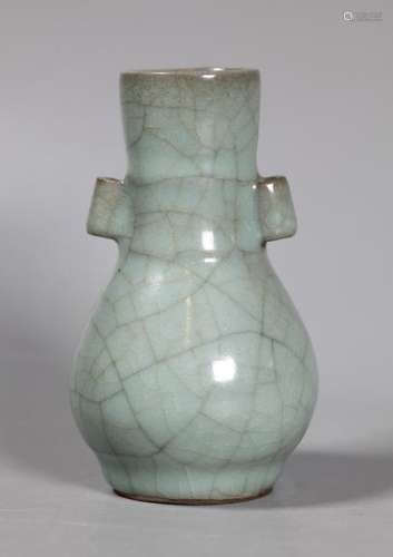 Chinese Guanyao Crackle Celadon Small Vase