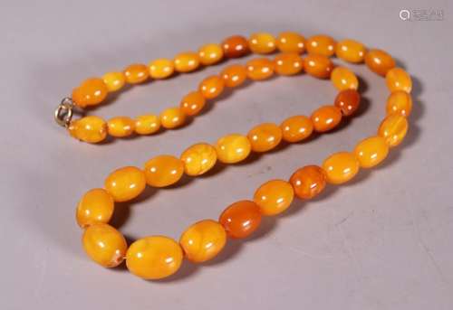 Butterscotch Amber Bead Necklace; 32G