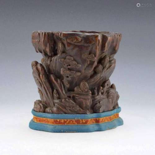 18/19TH C. CHENXIANG WOOD BRUSH POT ON STAND