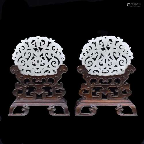 PAIR OF DOUBLE DRAGONS WHITE JADE TABLE SCREENS