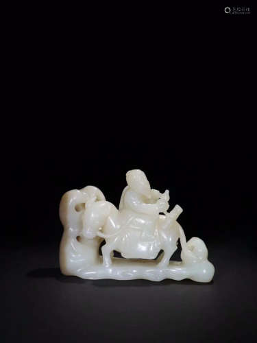 A HETIAN JADE ORNAMENT OF STORY SHAPED