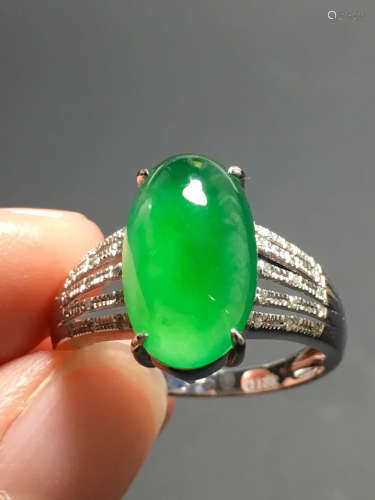 AN ICY ZHENGYANG GREEN JADEIET RING